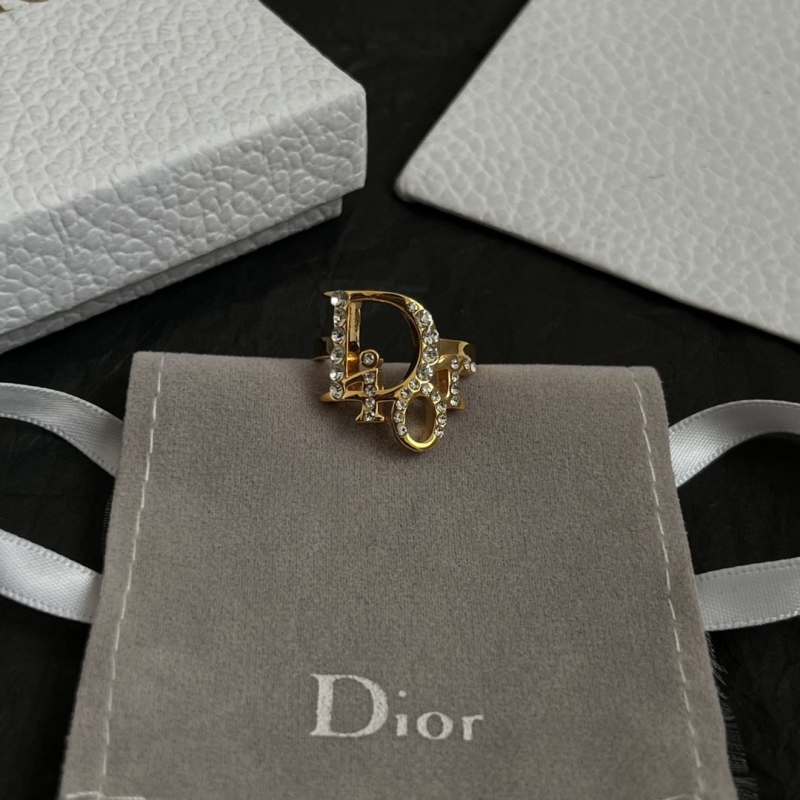 chr1st1an D10r rings